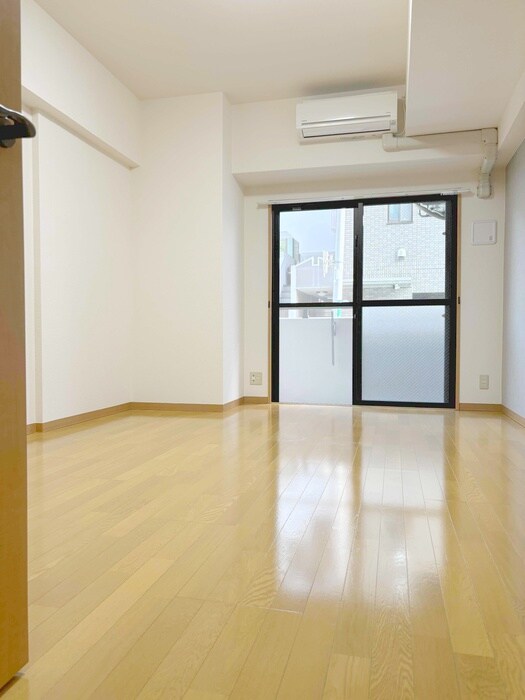 物件内観写真6　(居室)