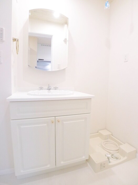 物件内観写真15　(洗面)