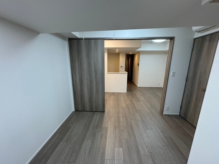 物件内観写真10　(居室)