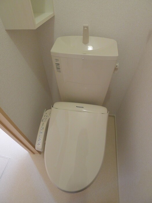 物件内観写真16　(トイレ)