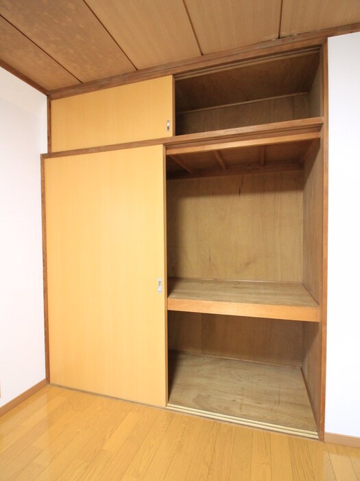 物件内観写真11　(収納)