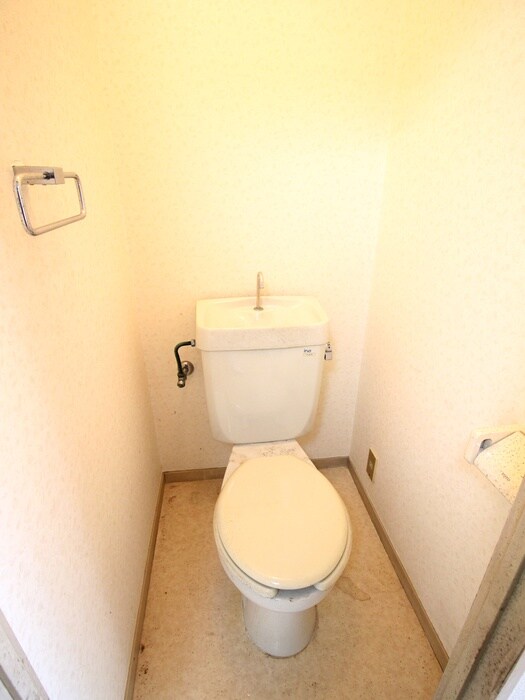 物件内観写真15　(トイレ)