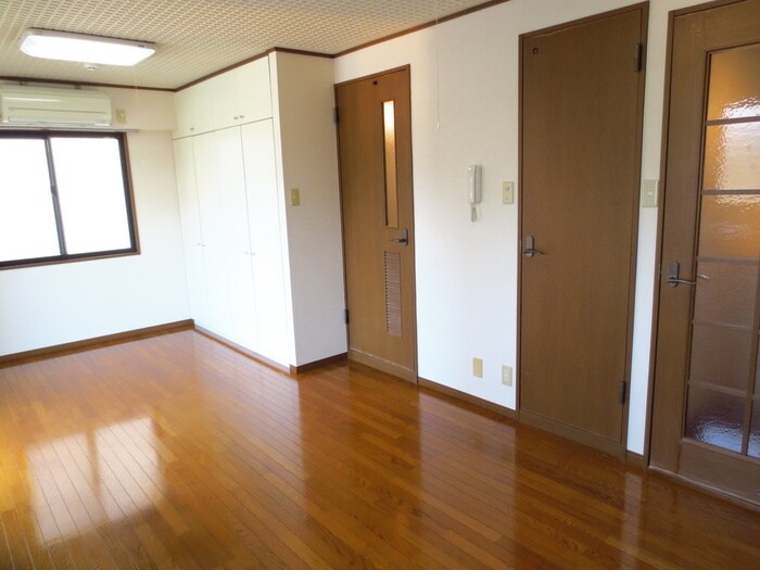 物件内観写真6　(居室)