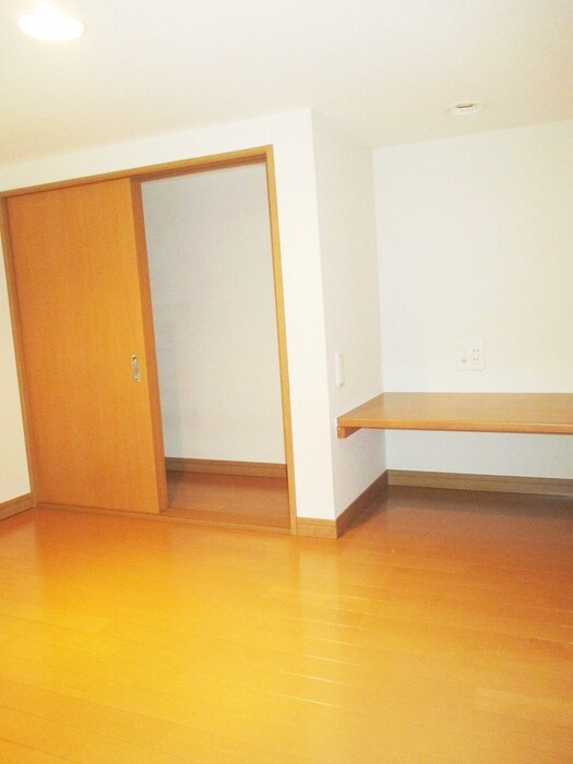 物件内観写真8　(ロフト)
