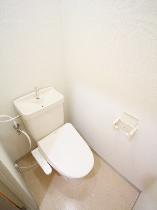 物件内観写真11　(トイレ)