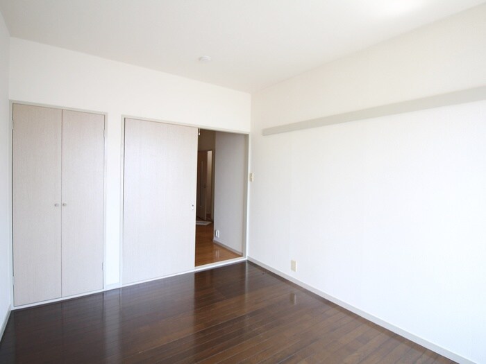 物件内観写真13　(居室)