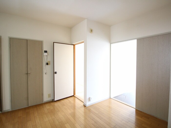 物件内観写真18　(居室)