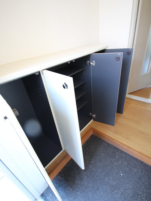 物件内観写真21　(靴箱)