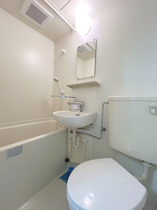 物件内観写真13　(バス／シャワールーム等)