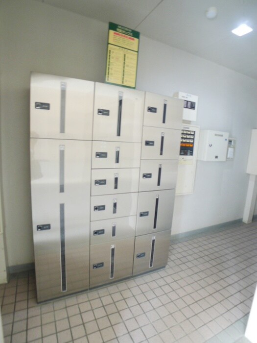 物件外観写真6　(建物設備)