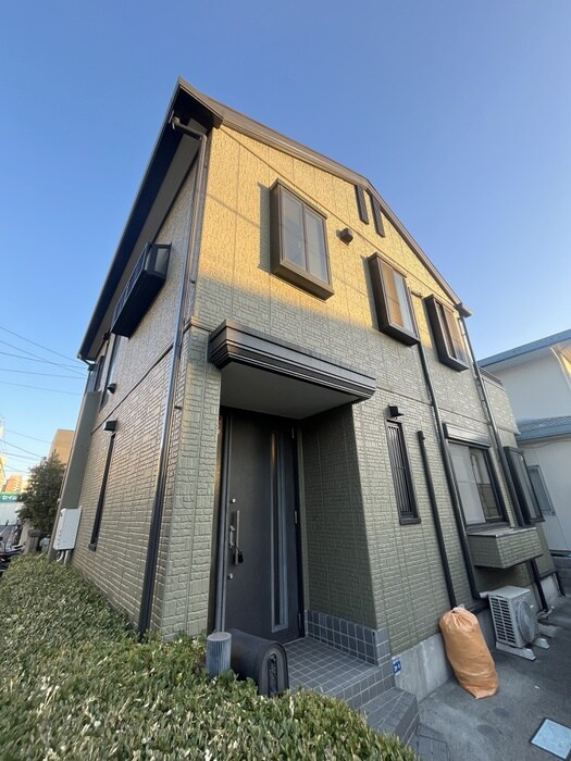 物件外観写真1　(外観写真)