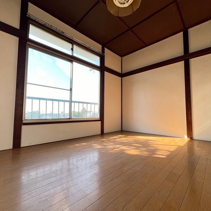 物件内観写真10　(居室)