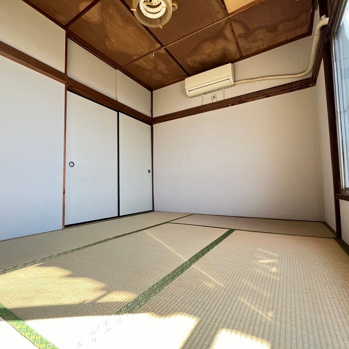 物件内観写真11　(居室)