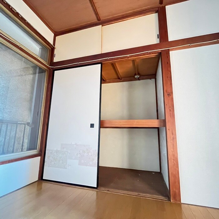 物件内観写真15　(収納)