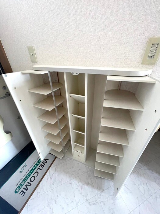 物件内観写真21　(靴箱)