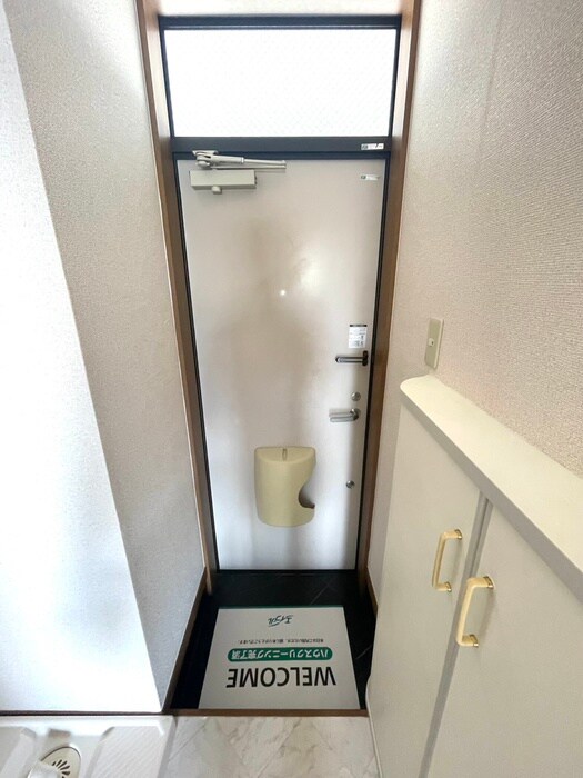 物件内観写真22　(玄関)