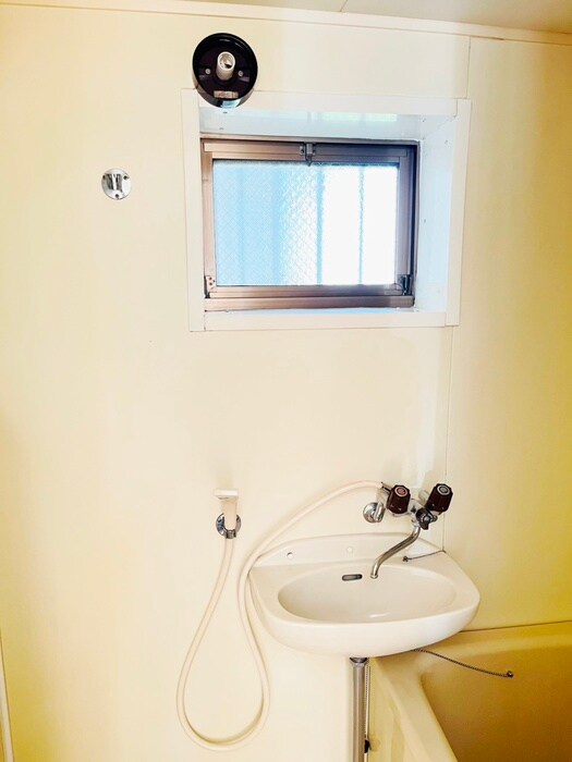 物件内観写真10　(洗面)