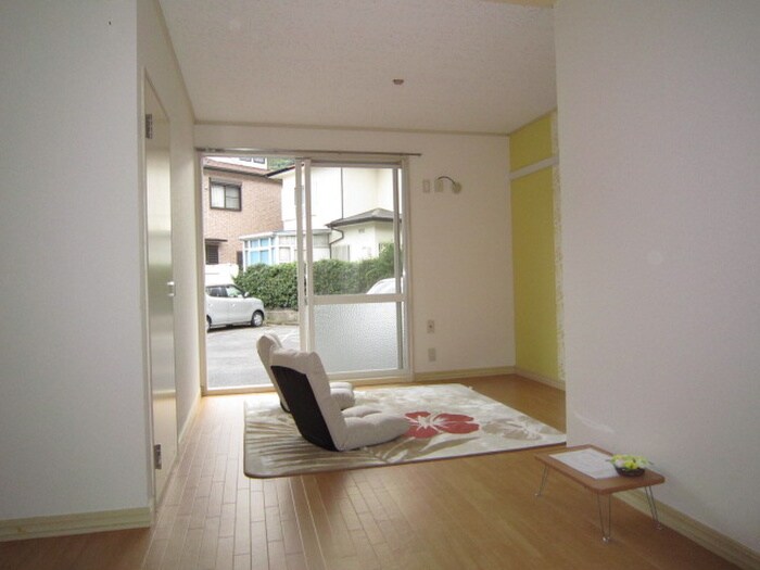 物件内観写真7　(居室)