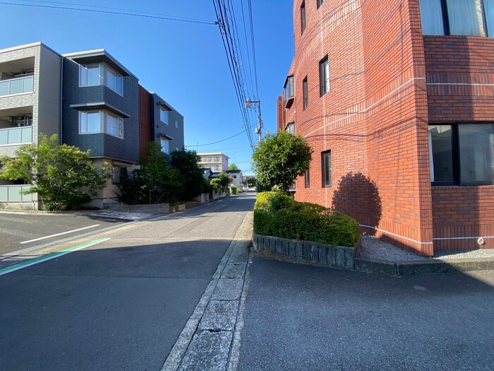 物件外観写真4　(周辺環境)