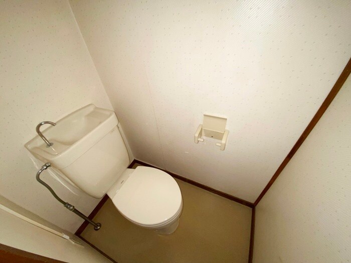 物件内観写真14　(トイレ)
