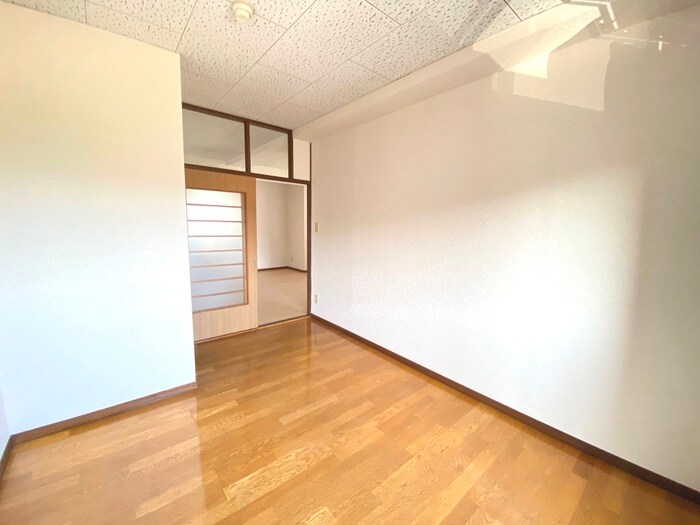 物件内観写真21　(居室)