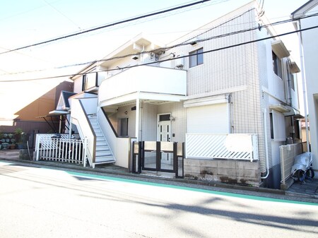 メゾン内野外観写真