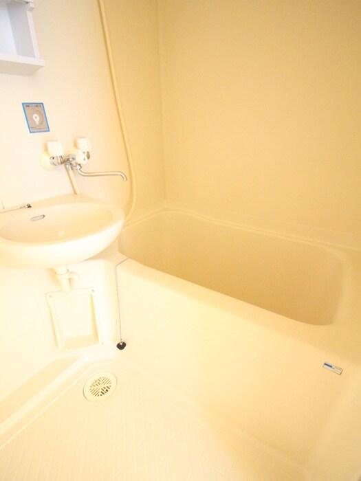 物件内観写真11　(バス／シャワールーム等)