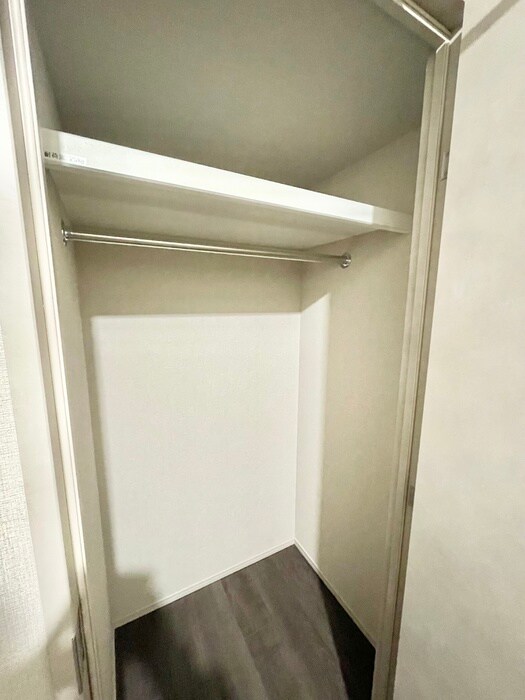 物件内観写真12　(収納)