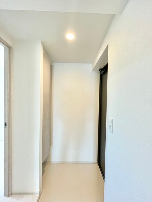 物件内観写真17　(玄関)