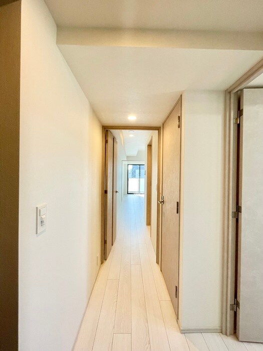 物件内観写真19　(廊下)