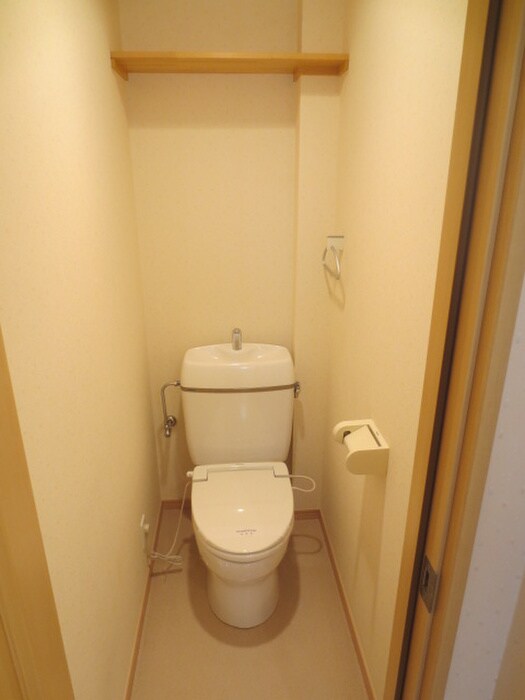 物件内観写真7　(トイレ)