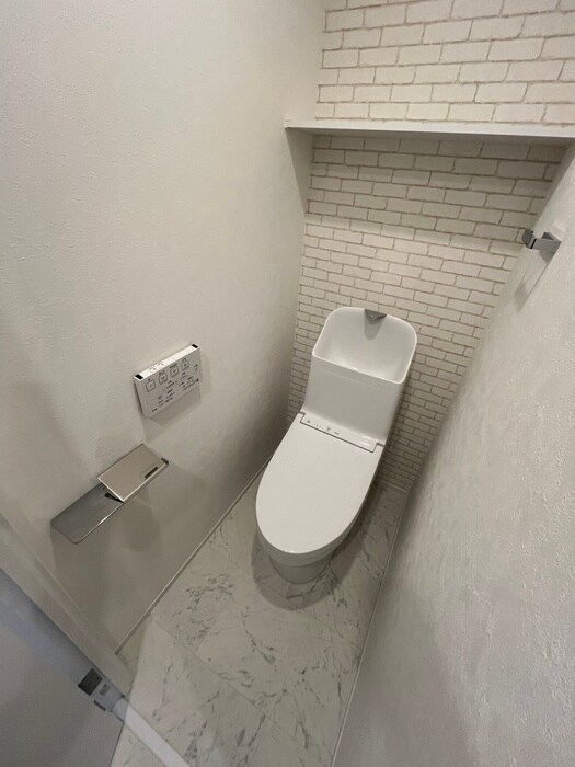 物件内観写真14　(トイレ)