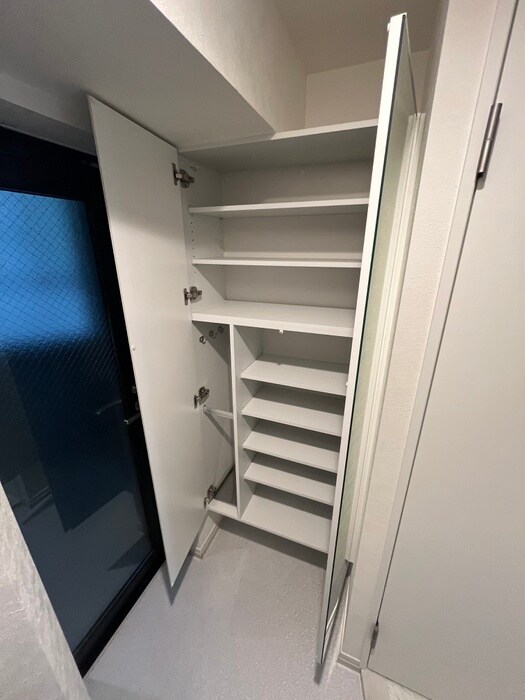 物件内観写真22　(靴箱)