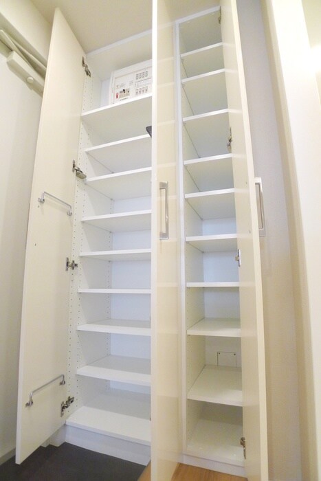 物件内観写真20　(収納)