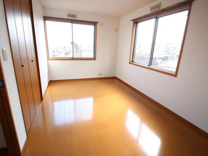 物件内観写真8　(居室)