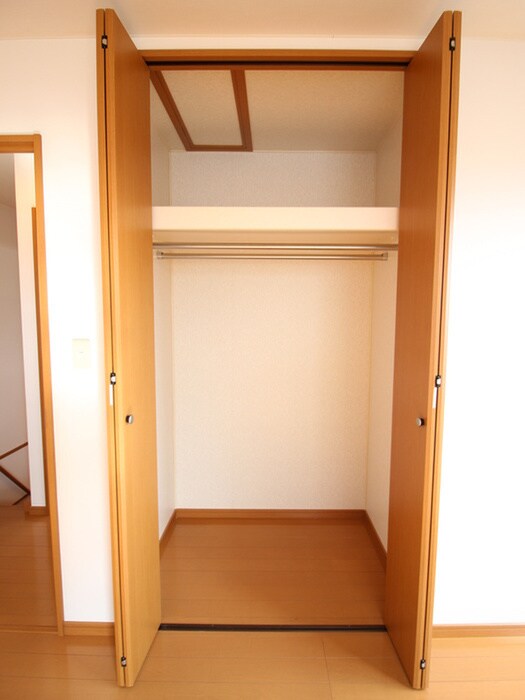 物件内観写真13　(収納)