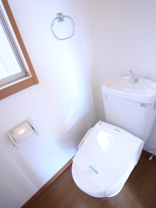 物件内観写真16　(トイレ)