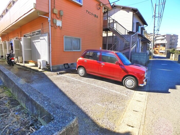 物件外観写真2　(駐車場)