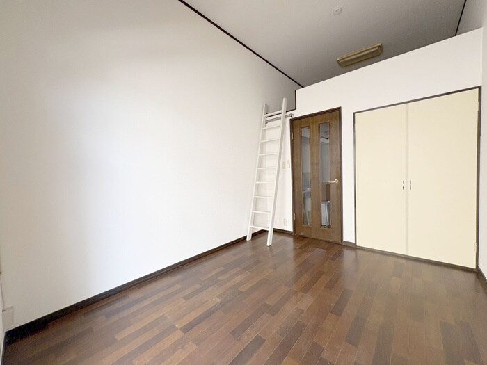 物件内観写真7　(居室)