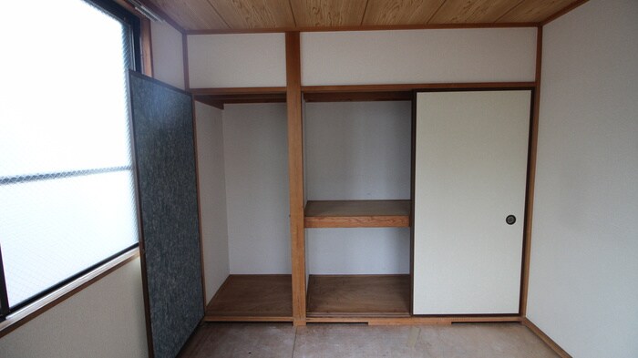 物件内観写真7　(収納)