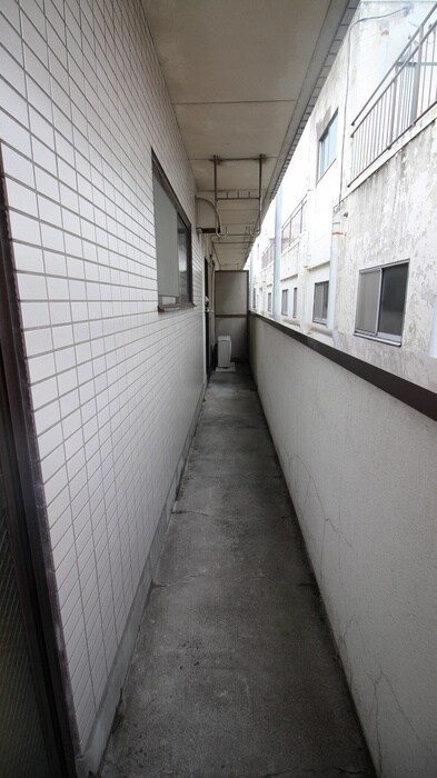 物件内観写真16　(廊下)