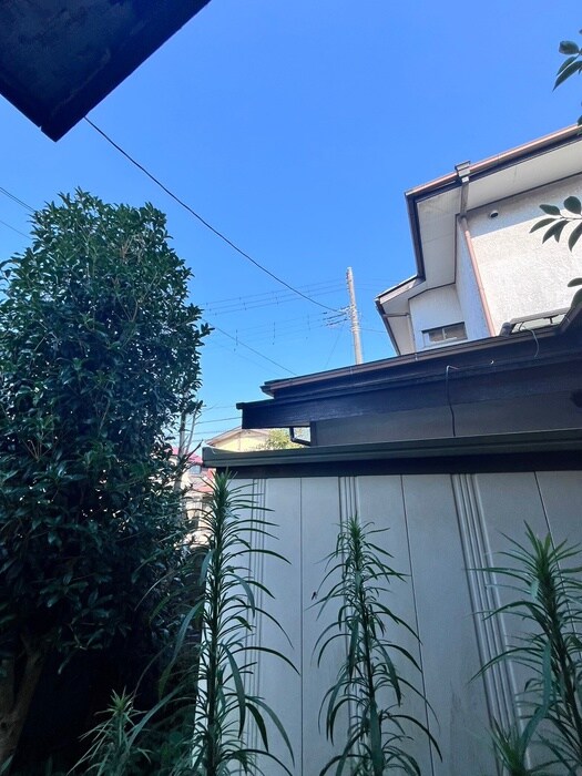 物件内観写真14　(室内からの展望)