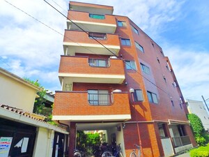 第16小倉ﾊｲｺｰﾎﾟ五反野（502）外観写真