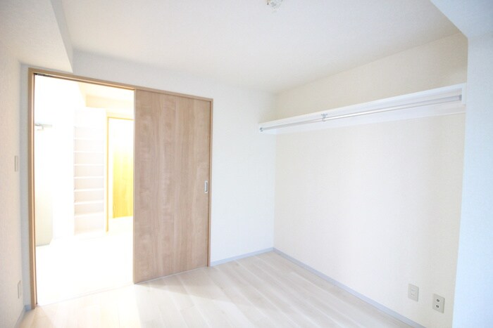 物件内観写真17　(居室)