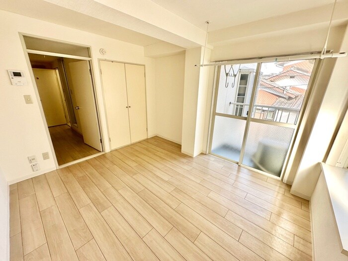 物件内観写真7　(居室)