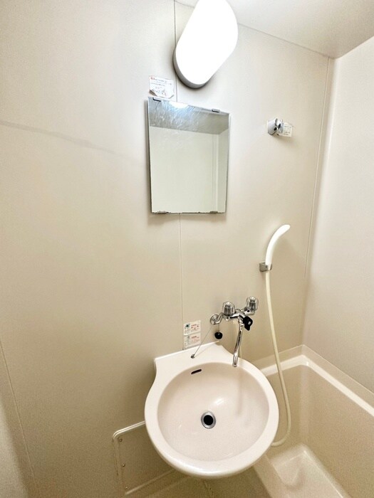 物件内観写真10　(洗面)