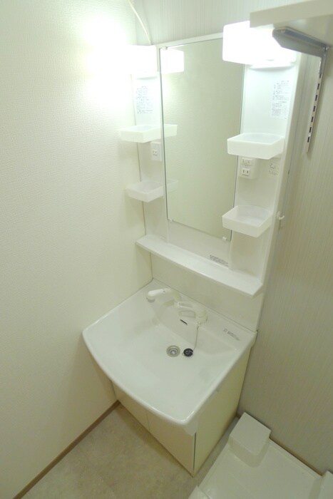 物件内観写真11　(洗面)