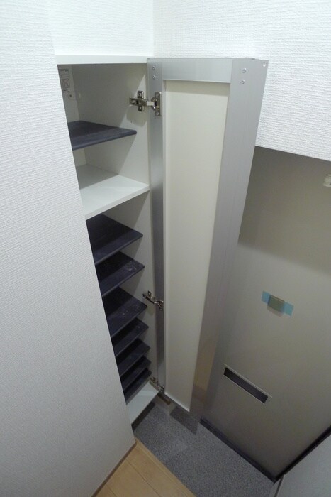 物件内観写真16　(靴箱)