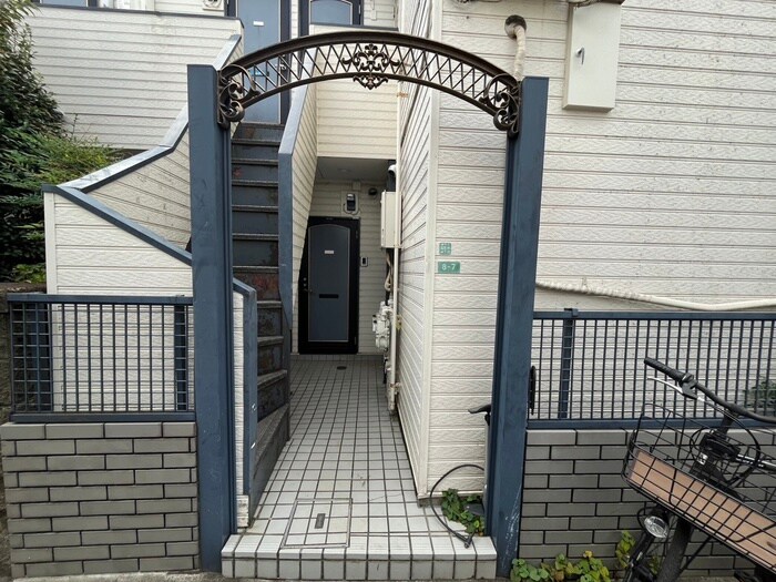 物件外観写真6　(外観写真)