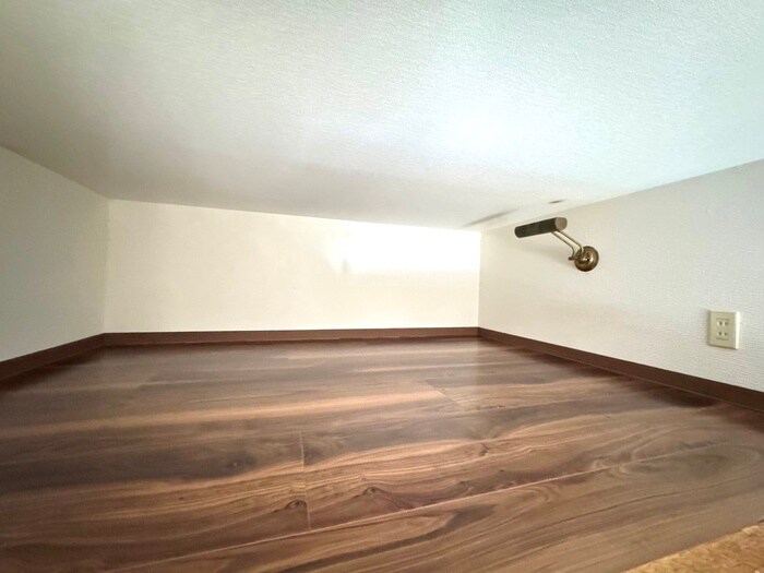 物件内観写真11　(ロフト)